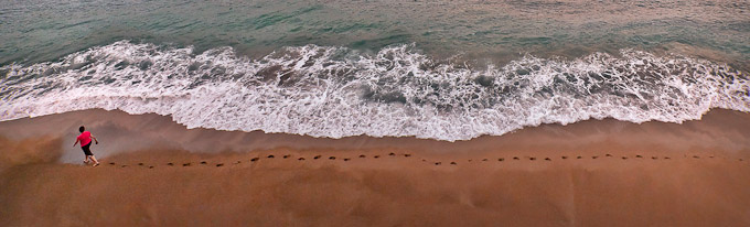 26Michael_Leonard-A-Footprints_in_the_Sand