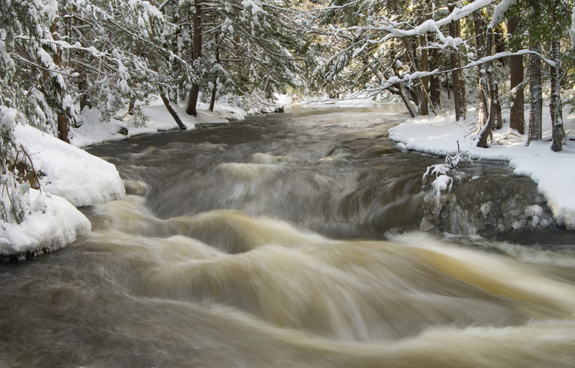 Сlinton-Merril-b-river-in-winter