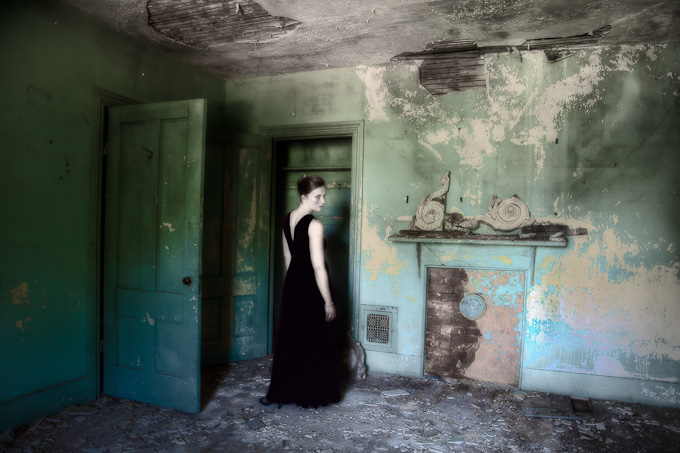23-LindaCullivan_B-Ruined