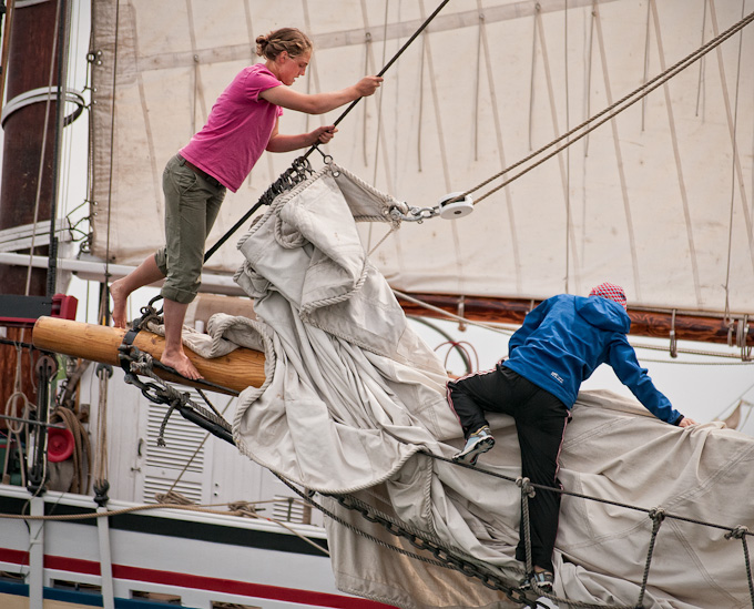 73-MikeCempa-A-Packing_the_Sails
