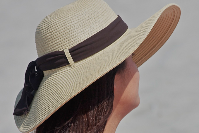 28-francesca-gallucio-steele-on-the-beach