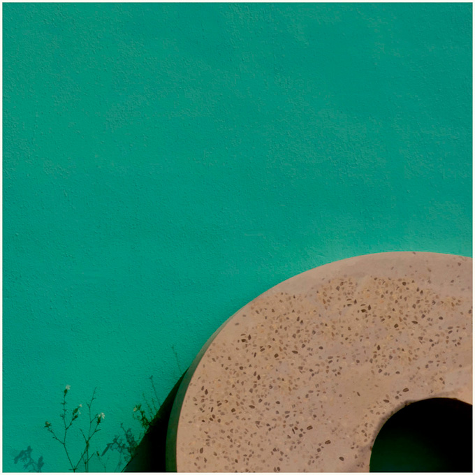 062-SandraWescott_A_Shape_and_Color