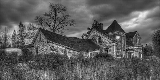 36-SandraWescott_A_Crooked-and-Abandoned