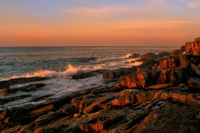 70-Zoe-A-first-light-on-the-shore