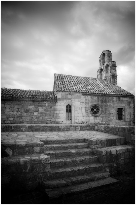 032-dandow-A-Stone-Church-Croatia