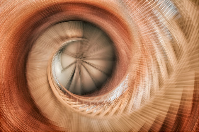 32-C-Cempa-A-Spiraling