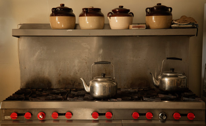60-c-steve-thomas-B-community-stove