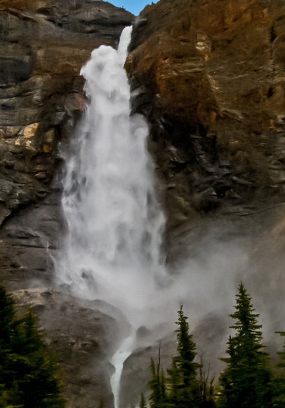 04-C-lilakirkwood-A-Takkakaw-Falls-Yoho