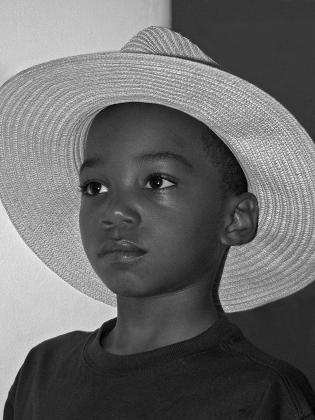 27-mckenziemerita-a-bernard-trying-on-hat