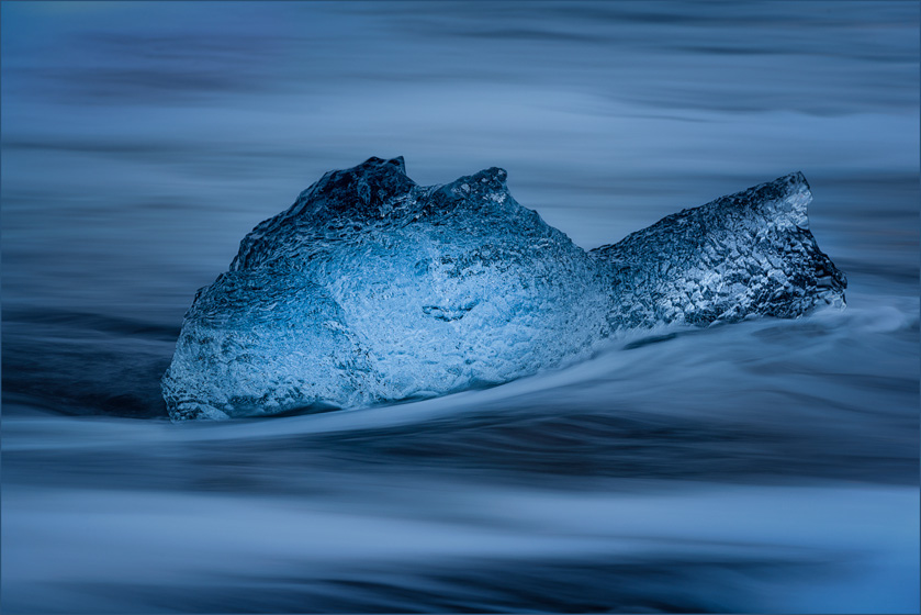 40-knapp_hudson_a_glacial_wolf