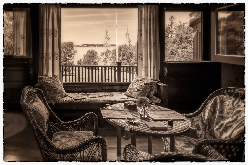 25-Ella_Hudson_A_Eleanors_Window