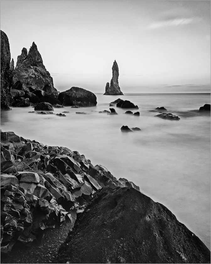 27-Knapp_Hudson_A_stone_trolls