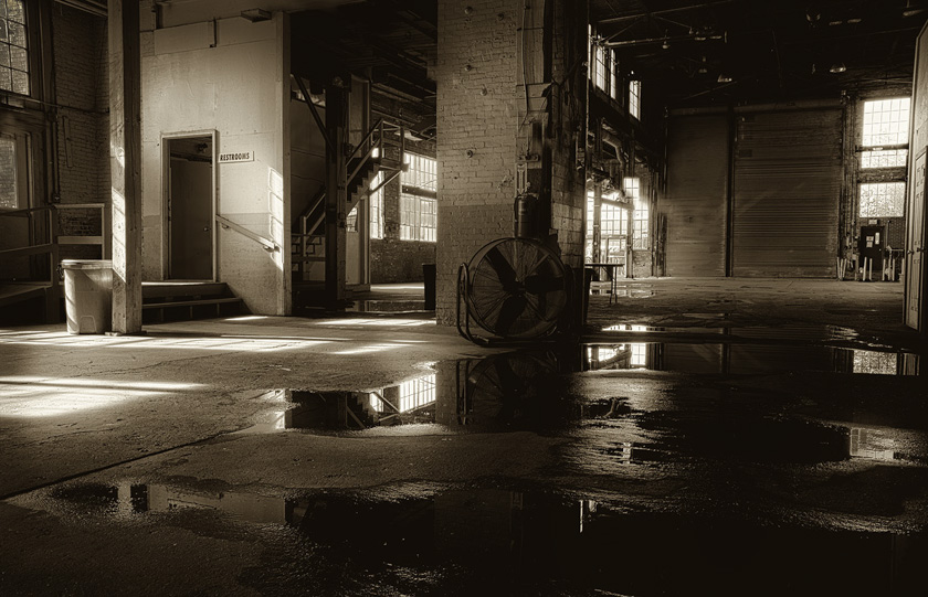 Steve_Thomas_Wet-Factory_floor