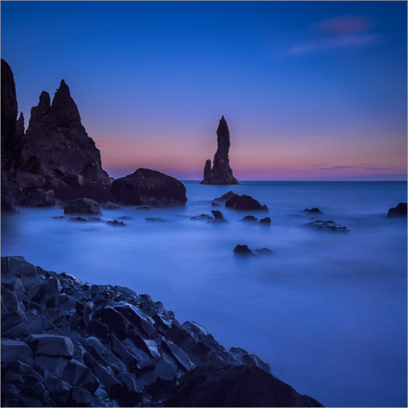 54-Knapp_Hudson_A_The_Blue_Hour