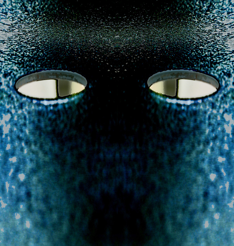 bobveit-a-blue-alien