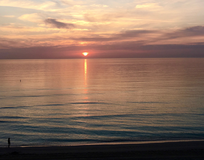 09-walter_buczacz_b_miamibeachsunset2