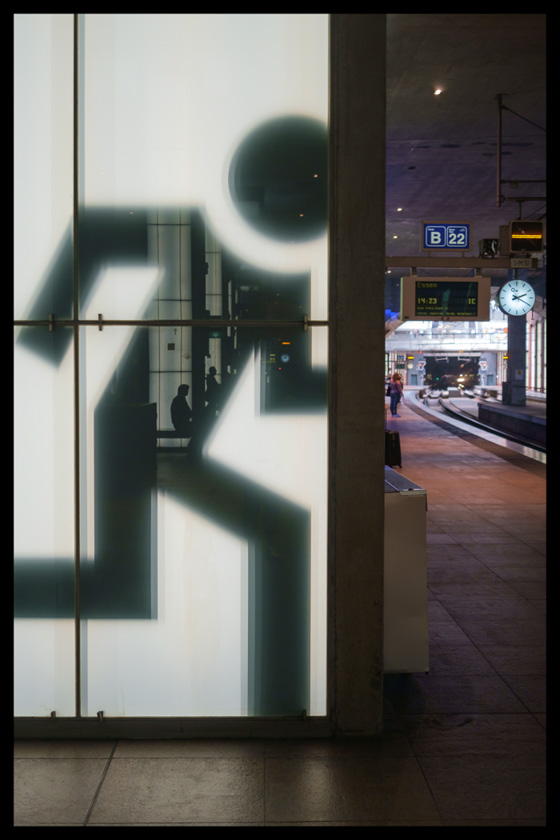 50-LindaAlschuler-B-Running-for-the-Train